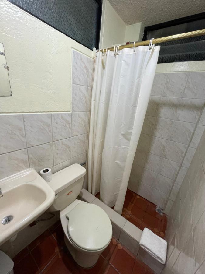 Comfort City Apartment 2 Bedroom 2 Bathroom 바뇨스 외부 사진
