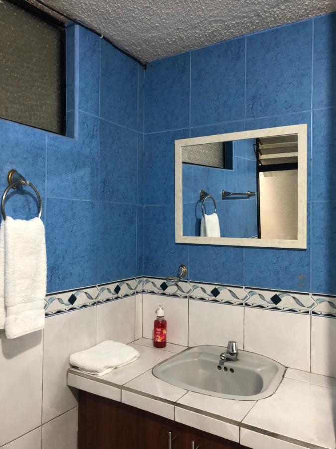 Comfort City Apartment 2 Bedroom 2 Bathroom 바뇨스 외부 사진